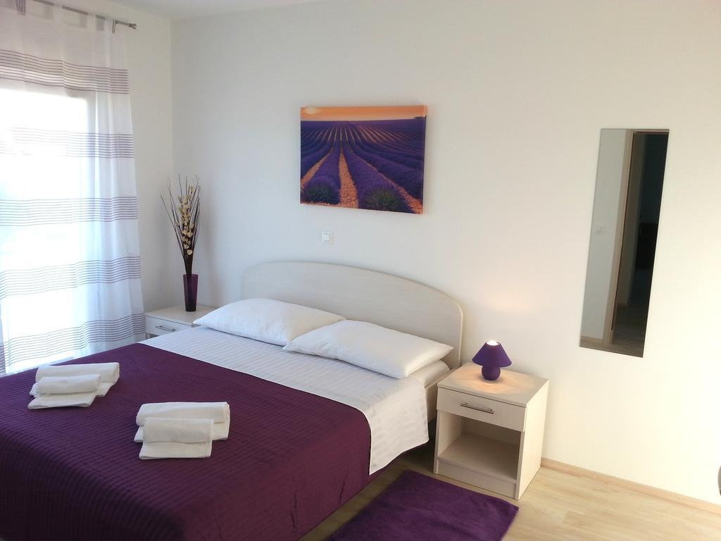Apartments Levanat Zadar Room photo