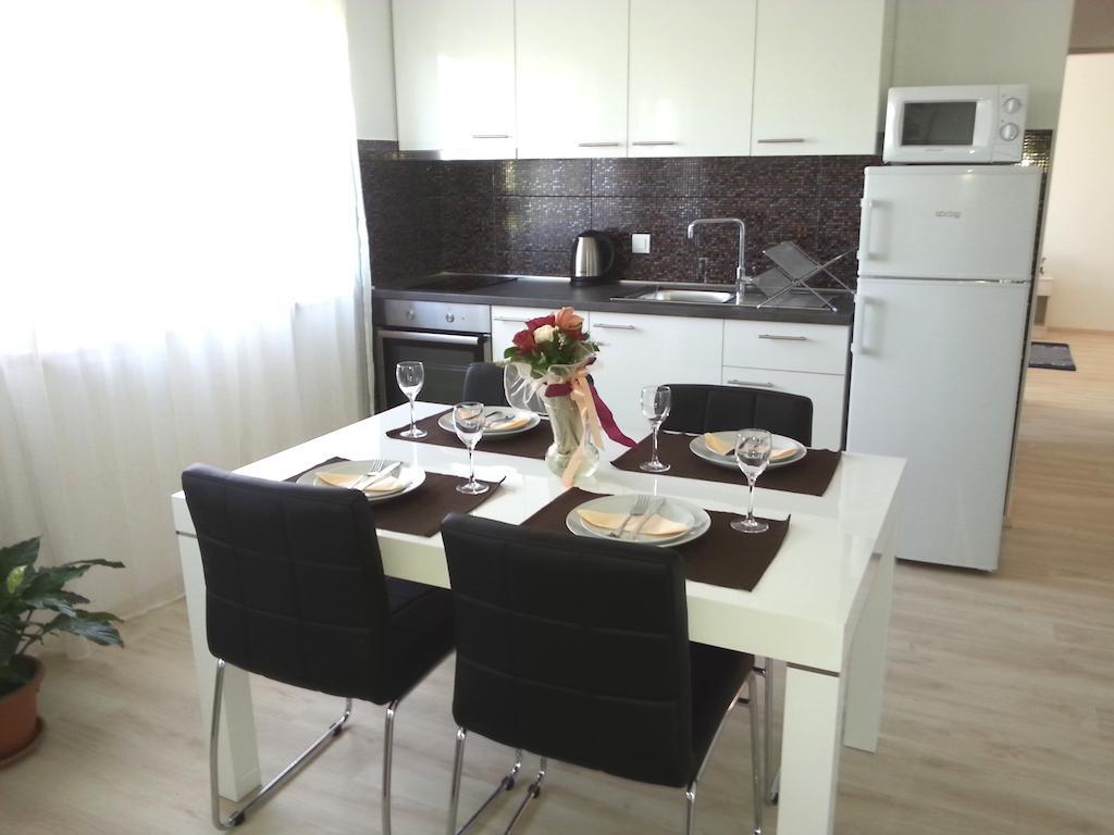 Apartments Levanat Zadar Room photo